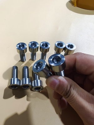 Diameter 5-600mm Zirconium-based Materials with and Surface Roughness Ra 1.6